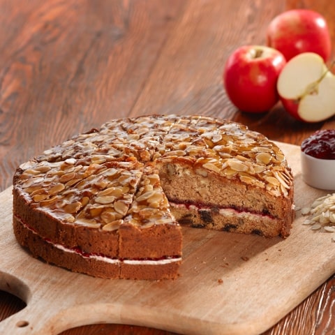 Harvest Apple & Blackcurrant Cake