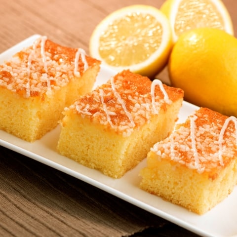 Lemon Drizzle Slice