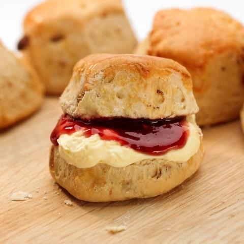 Sultana Scones
